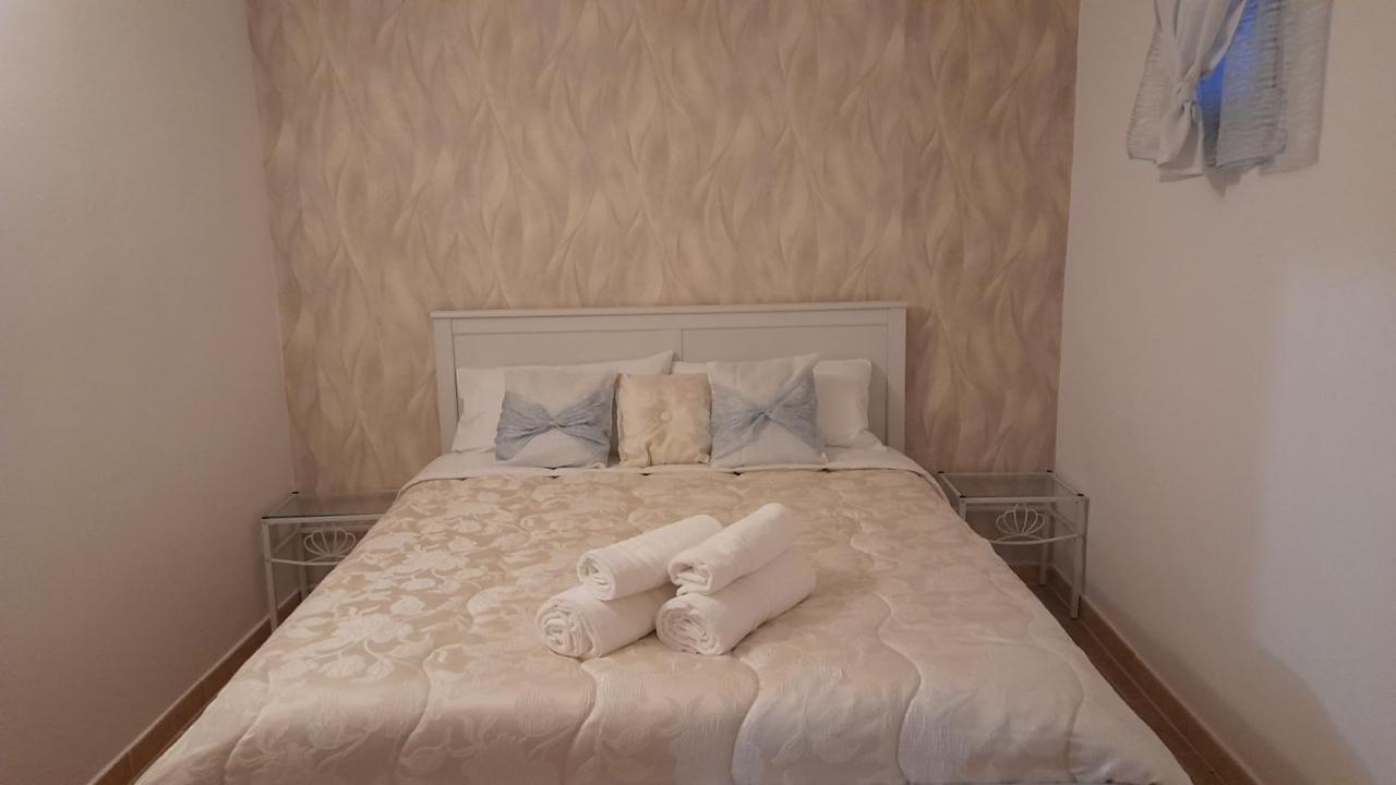 La Chicca Del Mare Hotel Bari Esterno foto